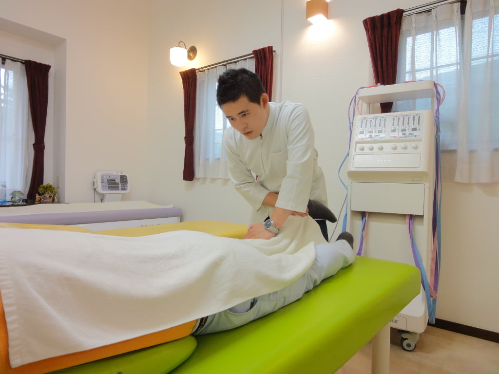 なかのう鍼灸接骨院　施術1